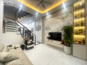 BÁN NHÀ KIM GIANG- HOÀNG MAI, 35 M2, 4 TẦNG, MẶT TIỀN 4 M, GIÁ 7,7 TỶ