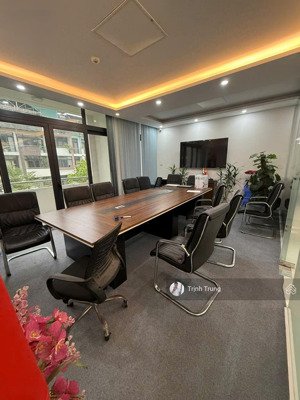 cho thuê văn phòng tại mon city, 17 triệu, 90m2, cơ bản, mặt tiền 6m
