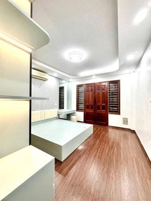 thụy khuê nhà đẹp 6 tầng thang máy gần hồ tây 48m 12.9 tỷ