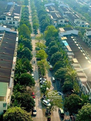 bán nhà phố thủy nguyên ecopark đầy đủ nội thất, có dòng tiền hàng tháng