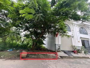 bán đất kdc hoàng quốc việt ngay sân vận động q7, dt 62m2 giá 6,8tỷ, lh 