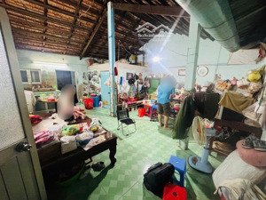 bán đất tặng nhà cấp 4, dt 115m2, hẻm ngay an dương vương, phú định quận 8 chỉ 3.4 tỷ