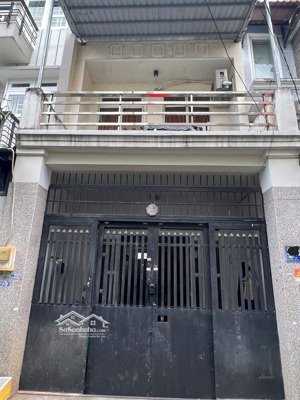nhà 1lầu hxh , đường số 21 , phường 8 , quận - gv