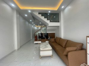 hot - chỉ 3,8 tỷ nhà 4tầng full nội thất sẵn bìa đỏ tại him lam hùng vương hồng bàng. lh 