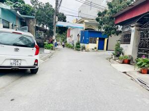 Hàng hiếm đất Do Nha, Quán Toan đường thông 6m , 40m giá chỉ có 1,2x tỷ LH 0979087664