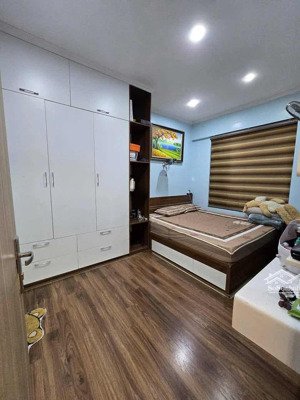 chính chủ cần bán căn hộ tầng trung tòa hemisco xa la 90m2, 3pn. lh 