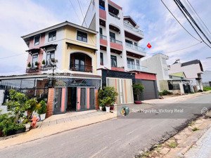 bán nhà riêng 2 mặt tiền tại nguyễn thái bình, p12, đà lạt, 5 tỷ, 113m2, giá rể nhất khu vực.