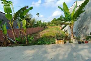 Bán nền có chiều ngang 10m tuyến lộ 4m giá bán 2 tỷ