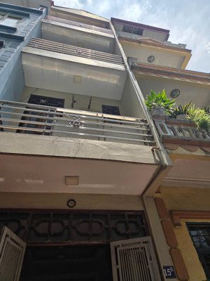 có nhà riêng cho thuê tại giáp nhị, thịnh liệt, hm. đầy đủ nội thất. dt 60m2 x 4t, giá 10tr/th