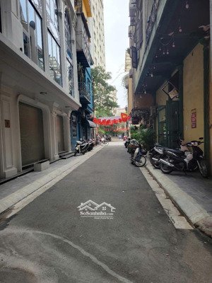 bán nhà ba đình ngõ thông kinh doanh ô tô sát phố 42m 5 t 14 tỷ gần khu vực quần ngựa văn cao