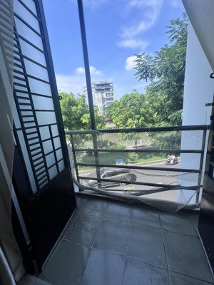 căn hộ 2pn 2wc ban công, view kênh trường sa