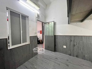 nhượng phòng! nhượng phòng! phòng duplex giá siêu ưu đãi dành cho các bạn học sinh, sinh viên