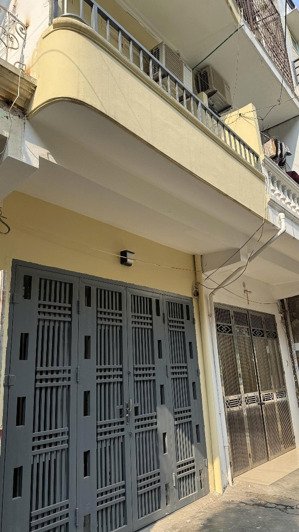 có nhà cho thuê tại phường thành công, ba đình. đầy đủ nội thất, dt 65m2x3t. giá thuê 16tr/th