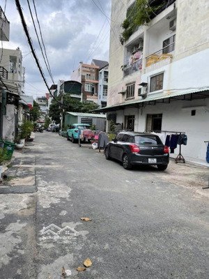 nguyễn sỹ sách - hẻm xe hơi - ngay trường chinh - 3 tầng - 4x14m - nhà mới ở ngay - chỉ 5.x tỷ