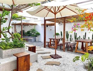 siêu phẩm mặt bằng sân vườn tại trần hưng đạo. phù hợp kinh doanh mỹ phẩm, nhà hàng cafe showroom