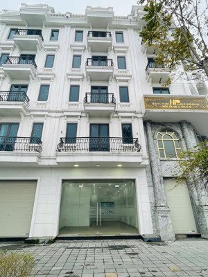 chính chủ bán hàng hiếm shophouse kiến hưng luxury, 39 tỷ, 129,5m2, shophouse thương mại 7 tầng