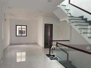 nhà phố lakeview city 5x20m nhà hoàn thiện thích hợp làm vp giá 27tr/th.