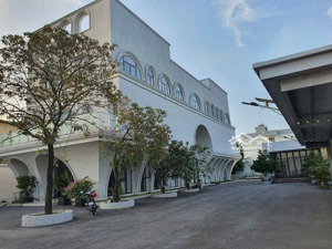 biệt thự siêu vip gần phố đi bộ bạch đằng, chánh mỹ