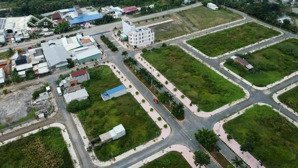 bán nền đất mặt tiền quốc lộ 50, giá mềm, khách ngộp mạnh