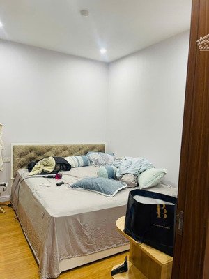 cần bán căn 2pn chung cư long biên - tsg lotus sài đồng