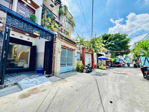 chính chủ bán mặt tiền 121 trương đăng quế 8.25 tỷ tl
