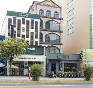 cho thuê toà nhà 2 mặt tiền 119 cộng hoà, 1 hầm, trệt 5 lầu, thang máy, pccc