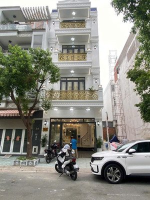 siêu phẩm mới mt đường 26c nguyễn minh hoàng, phường 12, q. tb
