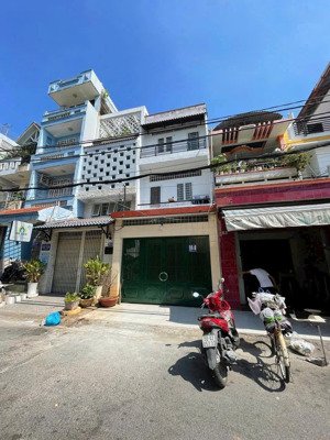 hot! bán nhà mặt tiền cư xá phú lâm b, p13, q6. lh/ điệp 