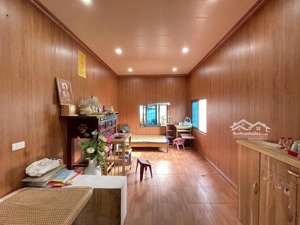 bán gấp nhà trung tâm thành xuân gần phố,gần trường đại học 45m 6tầng 8ngủ ngõ nông và rộng