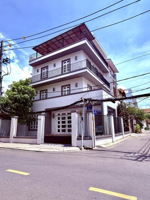 bán toà nhà 4 tầng góc 2 mặt tiền thái ly 10x17.5 - giá 56.9 tỷ tl