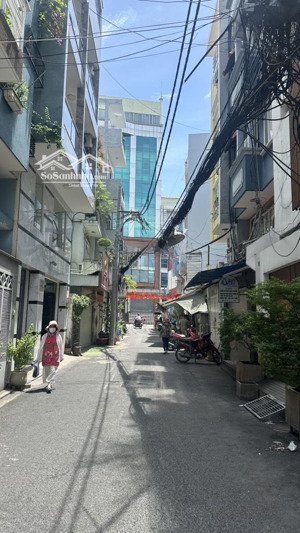 bán nhà đẹp 4 tầng 4 x 20 hxh thông huỳnh văn bánh - nguyễn văn trỗi.