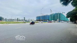 bán đất tặng nhà mặt đường lê thánh tông gần kho 3 lạc viên - vạn mỹ.dt: 81,4m2 (ngang 4,67 x 17m)