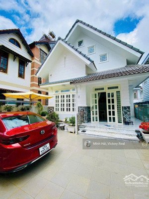hàng hiếm khu vực giá chỉ 14 tỷ villa sân vườn, dt: 200m2 (10m x 20m), đường cô giang, p9