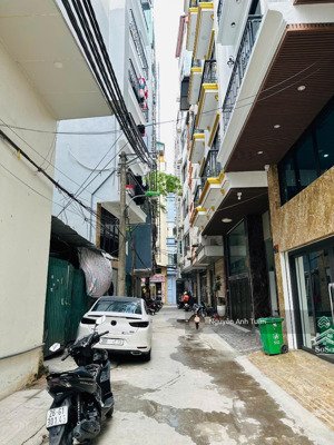 bán tòa nhà 9 tầng mai dịch - doãn kế thiện nhà xây mới ôtô tránh vừa ở vừa kinh doanh, giá 25.5 tỷ