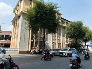 nhà đẹp 3 mặt tiền đường 125 hai bà trưng - nguyễn văn bình phường bến nghé quận 1