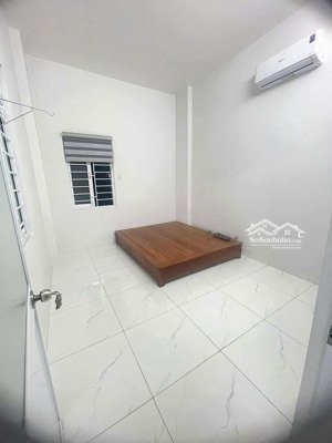 cần bán căn nhà 60m2, tại trần quang diệu. để lại nội thất