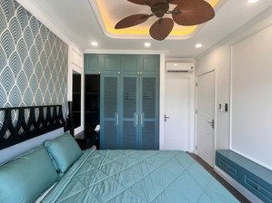 những căn biệt thự full nội thất giá tốt nhất. song lập 200m2 giá 6.5 tỷ, đơn lập 240m2 giá 8.3 tỷ