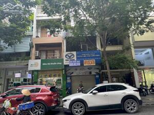 Cho thuê nhà nguyên căn 155 Nguyễn Thái Bình, Q1