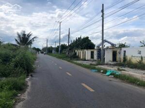 Thị trấn Phước Hải, vị trí cực đẹp, ngay cạnh đường ven biển 42m Giá 2ty380