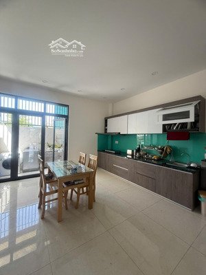 bán nhà mới 90% full nội thất giá tốt nhất thị trường 6.8tỉ - gần bệnh viện, đường võ nguyên giáp