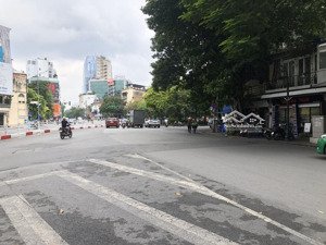 cho thuê nhà mặt phố làm tóc, nail, tiệm may