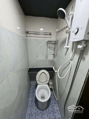 cho thuê nhà hẻm 3m (bg) lê đại hành, p.11, q.11 giá 7.5tr
