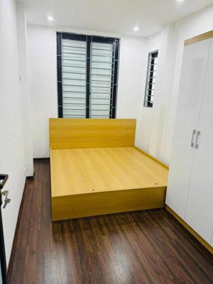 cho thuê nr tại hai bà trưng, 6pn, 4wc, ở gđ, nhóm hoặc chdv rẻ