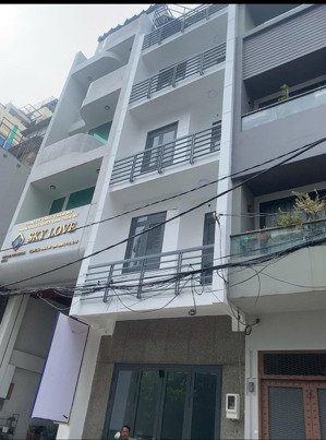 cho thuê nhà nguyễn căn hẻm 766 sư vạn hạnh 10p thang máy mỗi phòng 40m2 (nhà mới)