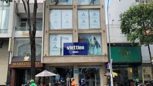 mặt bằng phố thái hà tầng 1 riêng 240m², mặt tiền 9m cực rộng, giá 300 triệu/tháng (gồm vat)