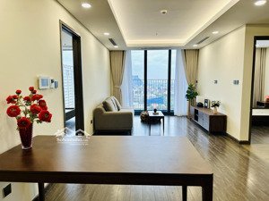 em cho thuê 3 phòng ngủ giá rẻ nhà đẹp tại n01t7 han jardin ngđ. lh em /zalo