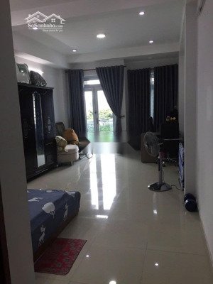 cho thuê nhà mtnbộ 6m (xh) nguyễn giản thanh, p. 15, q. 10 giá 23tr
