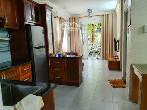 cho thuê nhà phố vườn ehome4,, giá 6.2 tr/tháng chính chủ