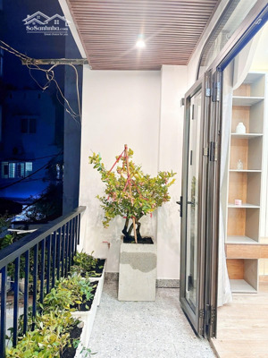 chính chủ bán nhà đẹp 60m2 3phòng ngủ ngay hoàng hoa thám phú nhuận nhỉnh 7tỷ
