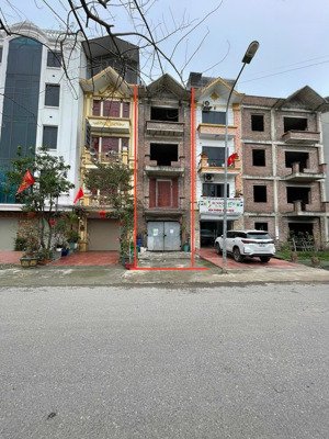 bán bt lộc ninh singashine, 11,8 tỷ, 81m2, hàng hot tại chúc sơn, chương mỹ, hà nội